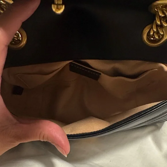 Gucci GG Marmont Black Quilted Shoulder Bag with Gold Chain - Picture 8 of 10